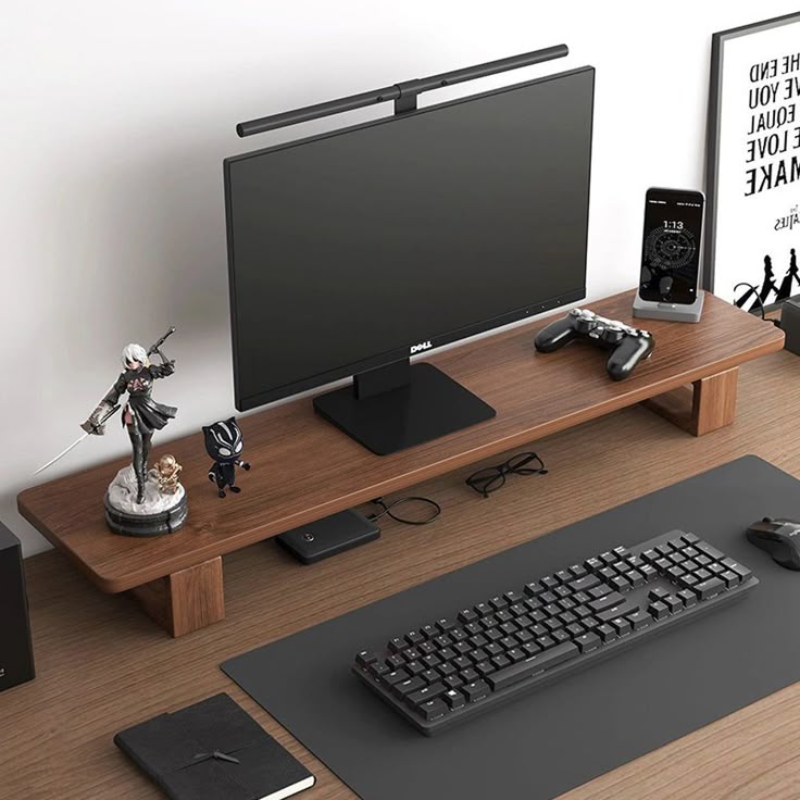 Clean Minimal Desk Setup
